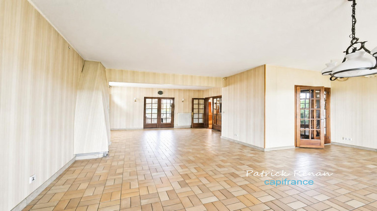 Ma-Cabane - Vente Maison LES CLAYES SOUS BOIS, 284 m²
