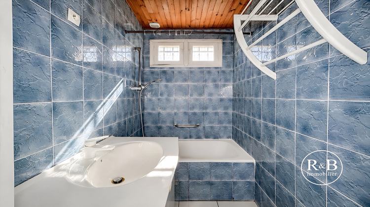 Ma-Cabane - Vente Maison LES CLAYES-SOUS-BOIS, 140 m²
