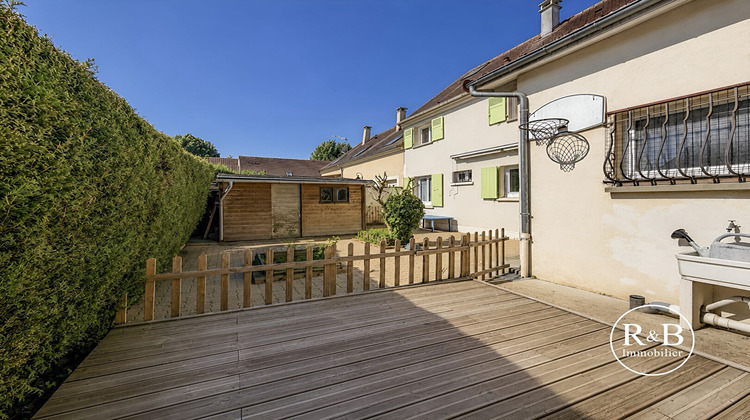 Ma-Cabane - Vente Maison LES CLAYES-SOUS-BOIS, 140 m²