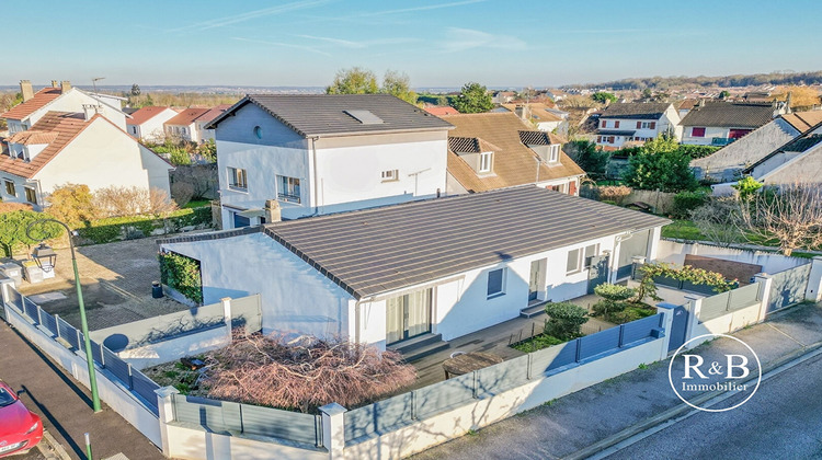 Ma-Cabane - Vente Maison LES CLAYES-SOUS-BOIS, 208 m²