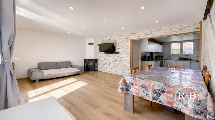 Ma-Cabane - Vente Maison LES CLAYES-SOUS-BOIS, 74 m²