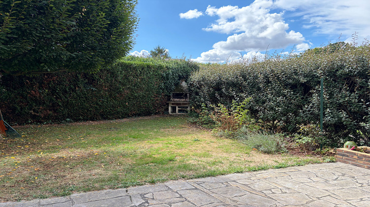 Ma-Cabane - Vente Maison LES CLAYES-SOUS-BOIS, 130 m²