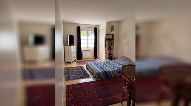 Ma-Cabane - Vente Maison LES CLAYES-SOUS-BOIS, 130 m²