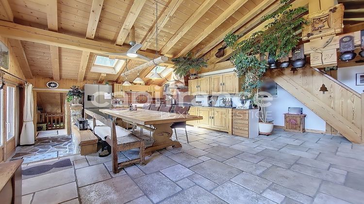 Ma-Cabane - Vente Maison LES CONTAMINES MONTJOIE, 215 m²