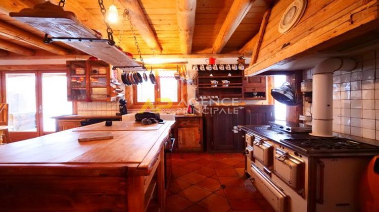 Ma-Cabane - Vente Maison Les Déserts, 247 m²