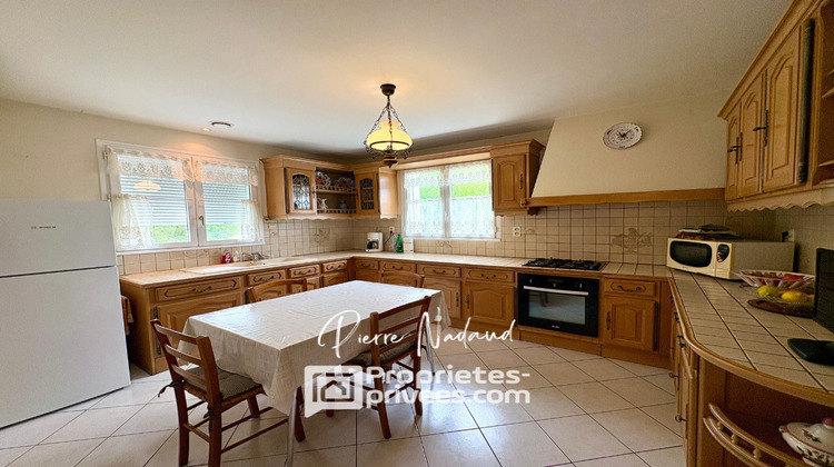 Ma-Cabane - Vente Maison LES EGLISOTTES ET CHALAUR, 164 m²