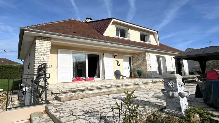 Ma-Cabane - Vente Maison Les Essarts-le-Roi, 205 m²