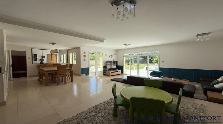 Ma-Cabane - Vente Maison LES ESSARTS-LE-ROI, 262 m²