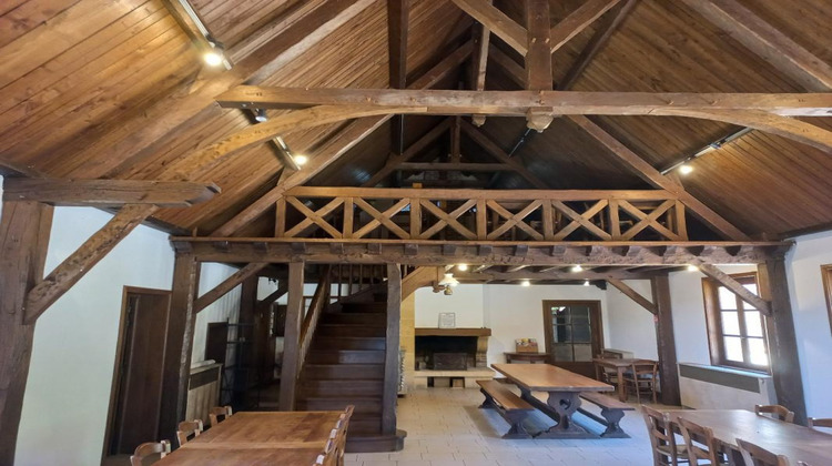 Ma-Cabane - Vente Maison LES EYZIES DE TAYAC SIREUIL, 2300 m²