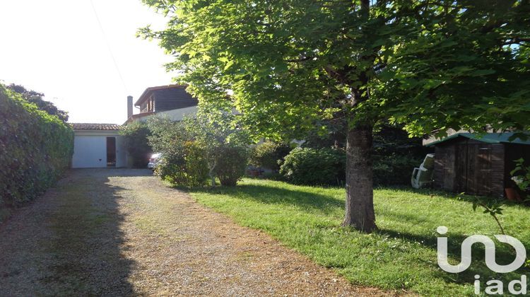 Ma-Cabane - Vente Maison Les Gonds, 145 m²