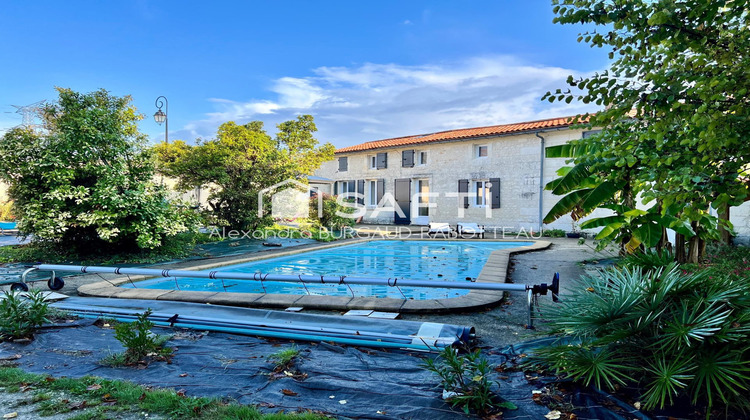 Ma-Cabane - Vente Maison Les Gonds, 265 m²