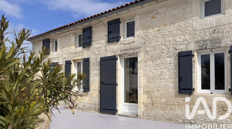 Ma-Cabane - Vente Maison Les Gonds, 247 m²