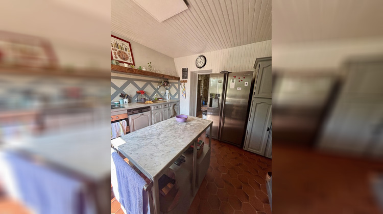 Ma-Cabane - Vente Maison Les Grands-Chézeaux, 204 m²