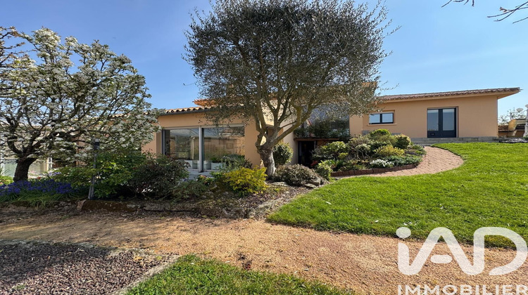 Ma-Cabane - Vente Maison Les Landes-Genusson, 260 m²