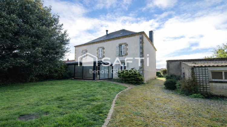 Ma-Cabane - Vente Maison Les Landes-Genusson, 216 m²