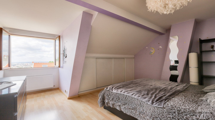 Ma-Cabane - Vente Maison LES LILAS, 250 m²