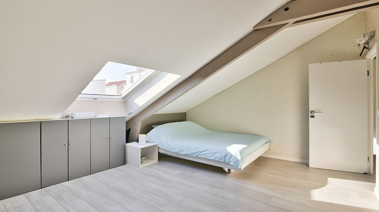 Ma-Cabane - Vente Maison LES LILAS, 290 m²