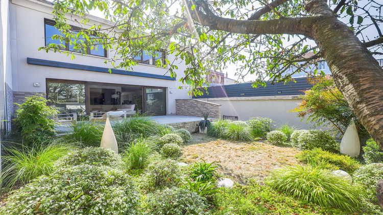 Ma-Cabane - Vente Maison LES LILAS, 290 m²