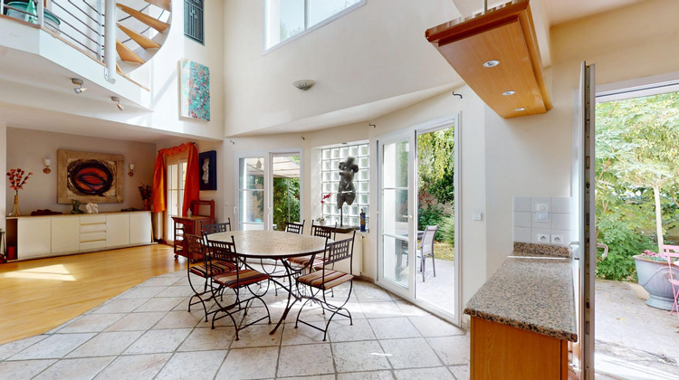 Ma-Cabane - Vente Maison Les Lilas, 200 m²