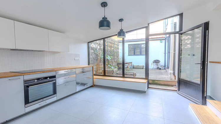 Ma-Cabane - Vente Maison LES LILAS, 115 m²