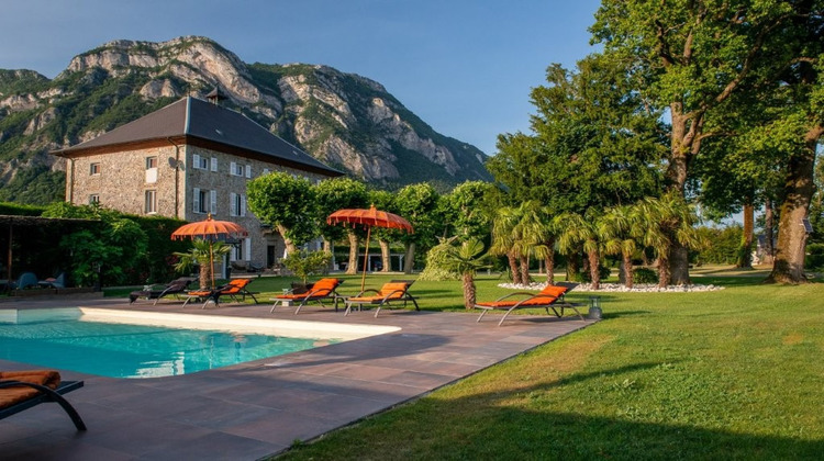 Ma-Cabane - Vente Maison LES MARCHES, 550 m²