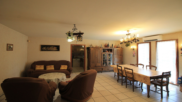 Ma-Cabane - Vente Maison LES MARCHES, 380 m²