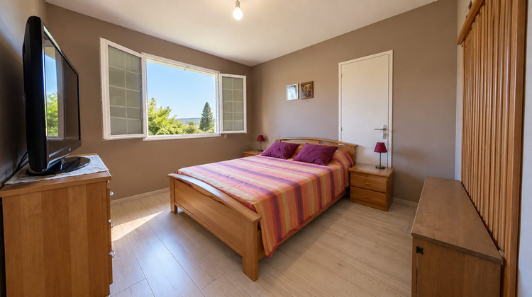 Ma-Cabane - Vente Maison Les Martres-de-Veyre, 93 m²