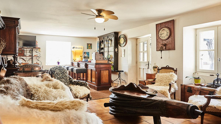 Ma-Cabane - Vente Maison LES MARTYS, 199 m²