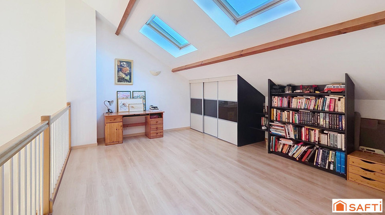 Ma-Cabane - Vente Maison Les Mesneux, 216 m²