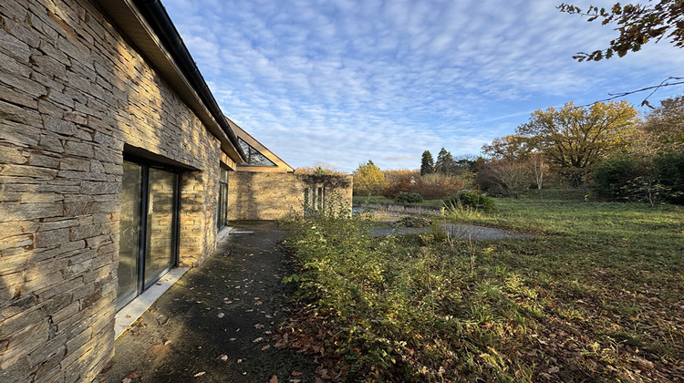 Ma-Cabane - Vente Maison LES MESNULS, 400 m²