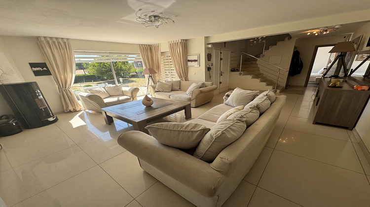 Ma-Cabane - Vente Maison LES MESNULS, 165 m²