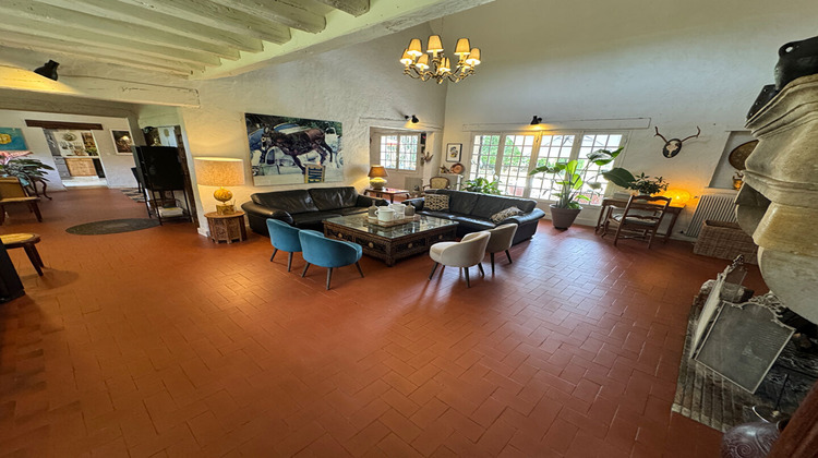 Ma-Cabane - Vente Maison LES MESNULS, 330 m²