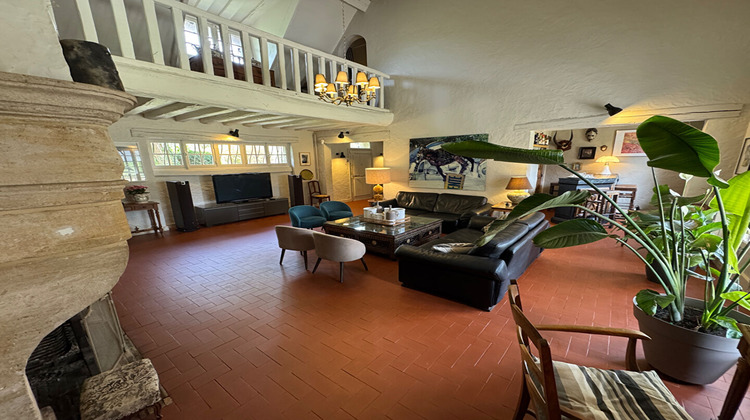 Ma-Cabane - Vente Maison LES MESNULS, 330 m²