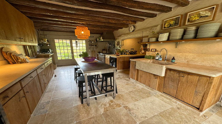 Ma-Cabane - Vente Maison LES MESNULS, 330 m²