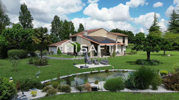 Ma-Cabane - Vente Maison Les Metairies, 295 m²