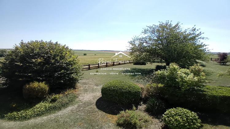 Ma-Cabane - Vente Maison Les Ormes, 154 m²