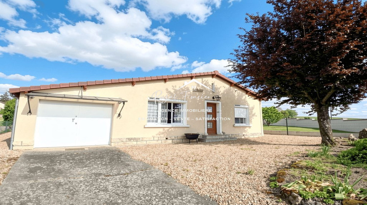 Ma-Cabane - Vente Maison Les Ormes, 59 m²