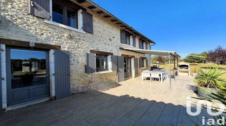 Ma-Cabane - Vente Maison Les Pins, 260 m²