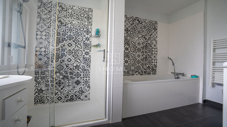 Ma-Cabane - Vente Maison LES PONTS-DE-CE, 254 m²