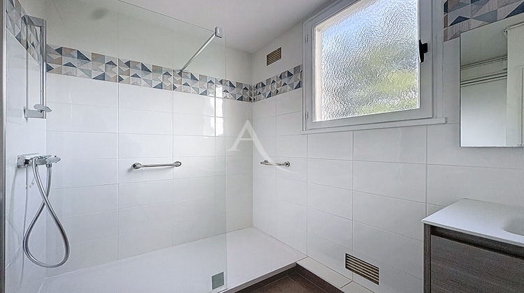 Ma-Cabane - Vente Maison LES PONTS-DE-CE, 98 m²