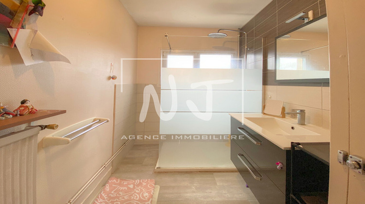 Ma-Cabane - Vente Maison LES PONTS-DE-CE, 75 m²