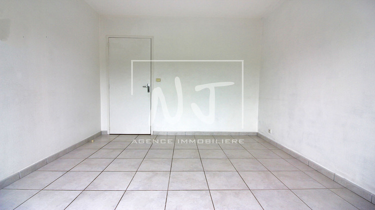 Ma-Cabane - Vente Maison LES PONTS-DE-CE, 65 m²