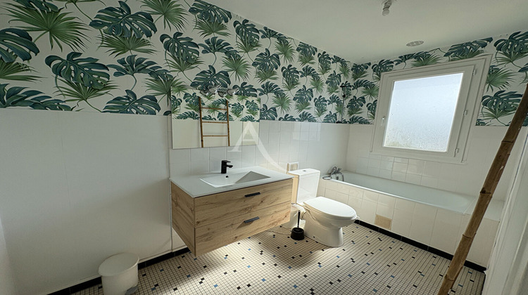 Ma-Cabane - Vente Maison LES SABLES-D'OLONNE, 76 m²