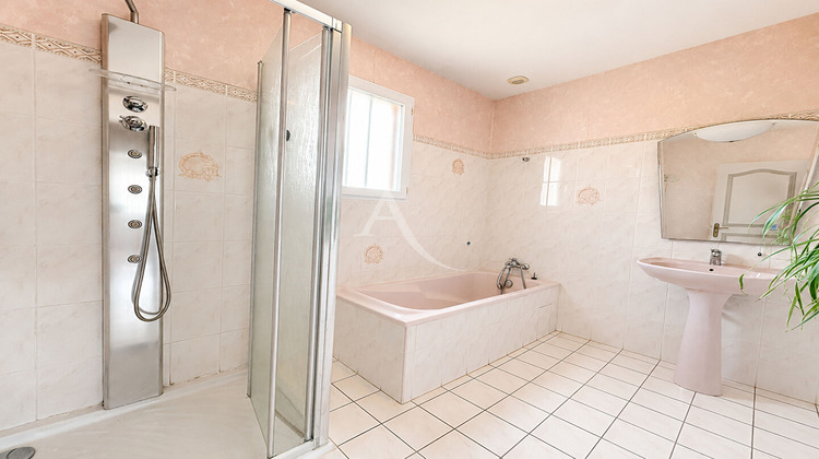 Ma-Cabane - Vente Maison LES SABLES-D'OLONNE, 102 m²