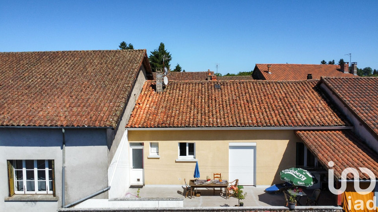 Ma-Cabane - Vente Maison Les Salles Lavauguyon, 303 m²