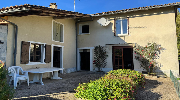 Ma-Cabane - Vente Maison Les Salles-Lavauguyon, 126 m²