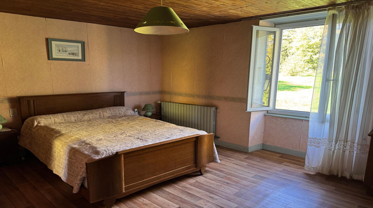 Ma-Cabane - Vente Maison Les Salles-Lavauguyon, 126 m²