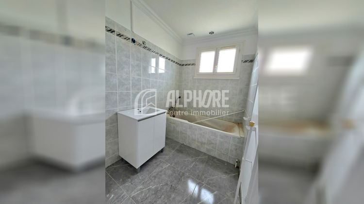 Ma-Cabane - Vente Maison LES SORINIERES, 194 m²