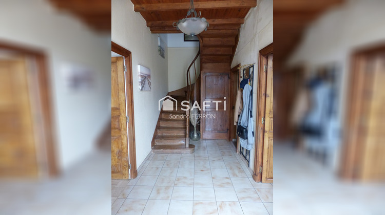 Ma-Cabane - Vente Maison Les Touches-de-Perigny, 201 m²