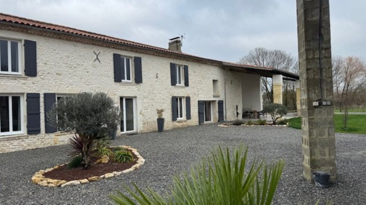 Ma-Cabane - Vente Maison LES TOUCHES DE PERIGNY, 240 m²